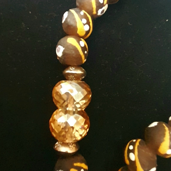 Price Drop!Handmade glass beaded choker necklace hand designed - Picture 5 of 8